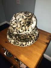 Womens hat fluffy for sale  DARLINGTON