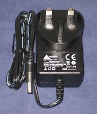 New original adapter d'occasion  Dompierre-sur-Besbre