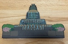 Shelia pineapple fountain for sale  Lake Panasoffkee