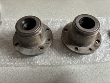 Mozzi ruota anteriori usato Mozzi ruota anteriori usato  Italia