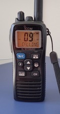 Icom m73euro vhf usato  Lodi