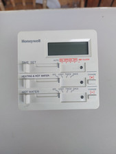 Honeywell st699b1002 24hr for sale  SOUTHEND-ON-SEA