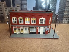 Usado, Iluminação Heljan Con-Cor 903 Court House quadrada “Crookville Bank Block” incluída  comprar usado  Enviando para Brazil