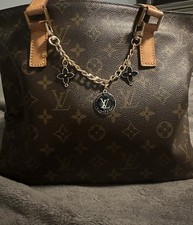 Louis vuitton bag for sale  Newton