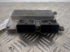 Calculateur moteur renault d'occasion  Villevocance