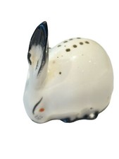 Salt shaker rabbit d'occasion  Expédié en Belgium