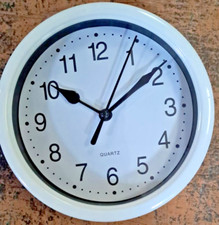 Wall clock round for sale  BRADFORD