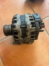 Alternatore bosch 231005933r usato  Valmontone