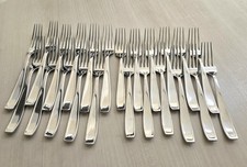 Talheres brilhantes de aço inoxidável para salada e jantar Mikasa NATASHA 23 peças. comprar usado  Enviando para Brazil
