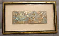 ANTICO QUADRO CON PLACCA IN METALLO SCENA DI DANZA CORNICE IN LEGNO ARREDAMENTO  comprar usado  Enviando para Brazil