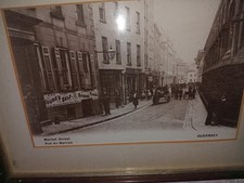 fotografia vintage de Market Street (Rue du Marché) em St Peter Port, Guernsey comprar usado fotografia vintage de Market Street (Rue du Marché) em St Peter Port, Guernsey comprar usado  Enviando para Brazil