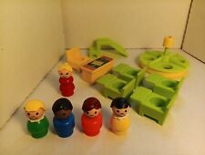 Vintage Fisher Price Little People School Teacher 4 Mesas 5 Peeps Carnaval comprar usado  Enviando para Brazil