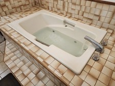 whirlpool tub for sale  Olmsted Falls