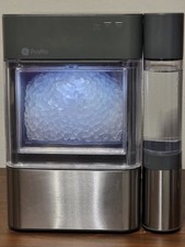 Máquina de gelo GE Profile Opal 2.0 pepita de bancada com tanque lateral comprar usado Máquina de gelo GE Profile Opal 2.0 pepita de bancada com tanque lateral comprar usado  Enviando para Brazil