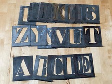 Anciens pochoirs lettres d'occasion  Chalon-sur-Saône