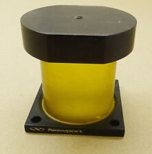 Newport vibration isolation d'occasion  Expédié en Belgium