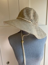 Chapéu de Sol Banana Boat, Alça de Queixo, Feminino Tamanho Único, Aba Flexível, Bege/Creme comprar usado  Enviando para Brazil