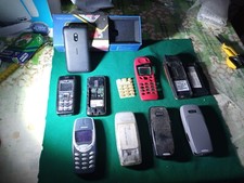 Lotto telefoni cellulari usato  Catania