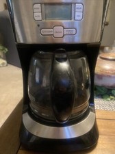 Cafeteira programável Black & Decker CM2020B 12 xícaras limpeza automática. Funciona muito bem comprar usado Cafeteira programável Black & Decker CM2020B 12 xícaras limpeza automática. Funciona muito bem comprar usado  Enviando para Brazil