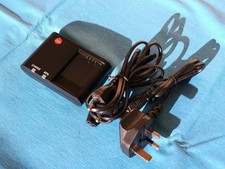 Carica batteria leica usato  Coggiola