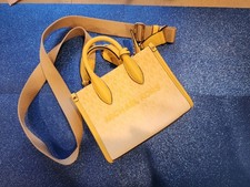 hand bag michael kors for sale hand bag michael kors for sale North Arlington