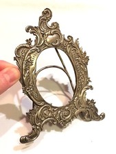 Linda moldura de mesa ornamentada prata por A. Neresheimer & Co. comprar usado Linda moldura de mesa ornamentada prata por A. Neresheimer & Co. comprar usado  Enviando para Brazil