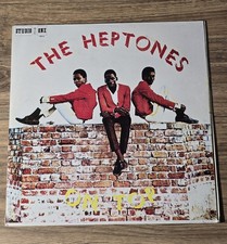 The Heptones – On Top LP – Studio One 0016 – Coxsone’s Music City Reggae Vinyl comprar usado The Heptones – On Top LP – Studio One 0016 – Coxsone’s Music City Reggae Vinyl comprar usado  Enviando para Brazil