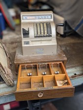 Ancienne caisse enregistreuse d'occasion  Lagord