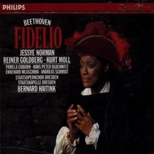 Fidelio complete opera for sale  ROSSENDALE