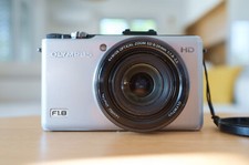 Read olympus silver d'occasion  Expédié en Belgium