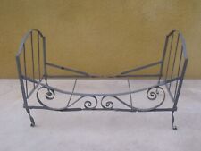 Ancien petit lit d'occasion  Saint-Maximin-la-Sainte-Baume