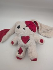 Plushie Dreadfuls "Love Rabbit" por Mysterious Plush Bunny Red Heart RARO comprar usado  Enviando para Brazil