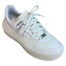 Nike AIR FORCE 1 PLATFORMA BUTY SPORTOWE DAMSKIE 37,5 na sprzedaż  PL