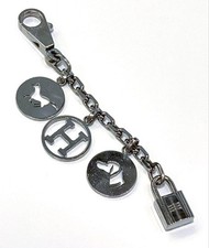 Hermes breloque silver d'occasion  Expédié en Belgium