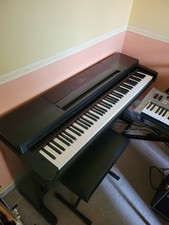Yamaha clavinova clp d'occasion  Voisins-le-Bretonneux