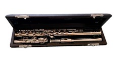 Azumi az2000re flute for sale Azumi az2000re flute for sale  LIVERPOOL