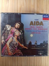 Verdi aida chiara d'occasion  Joinville