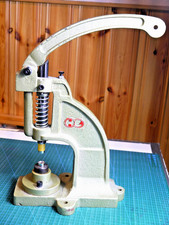 Knopfpresse 98 gebraucht kaufen Knopfpresse 98 gebraucht kaufen  Meckenheim