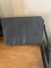 Bolsa de amostra Mary Kay prata metálica bolsa móvel escritório cosméticos beleza kit em excelente estado usado, usado comprar usado  Enviando para Brazil