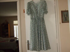 Robe agnes neuve d'occasion  Versailles