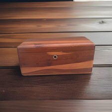 Vintage antigue cedar for sale  Aiken