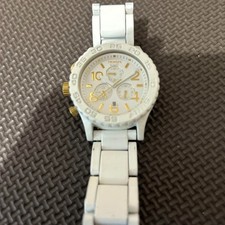 Relógio de pulso cronógrafo Nixon 51-30 cronógrafo TODO BRANCO/OURO comprar usado Relógio de pulso cronógrafo Nixon 51-30 cronógrafo TODO BRANCO/OURO comprar usado  Enviando para Brazil