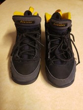 Usado, Kids Jordan 23 preto e amarelo tamanho 12c comprar usado  Enviando para Brazil