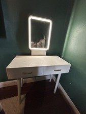 White vanity desk for sale  Milton