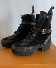 Women louis vuitton for sale  Huddy
