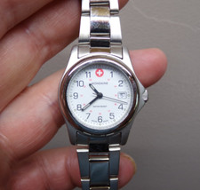 Relógio militar suíço feminino MONDAINE com bateria nova - Funciona muito bem! comprar usado  Enviando para Brazil