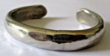 Bracelet rigide ouvert d'occasion  Perros-Guirec