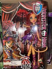 Monster high bambola usato  Tuoro sul Trasimeno