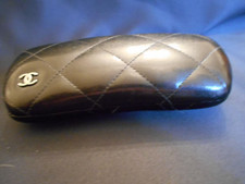 etui a lunettes cuir d'occasion  Saumur