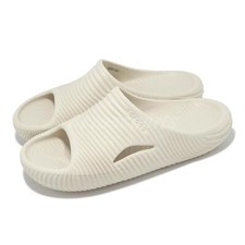 Crocs mellow tide d'occasion  Expédié en France
